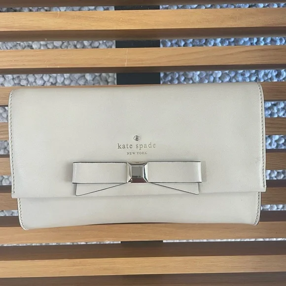 Kate spade nude clutch hotsell